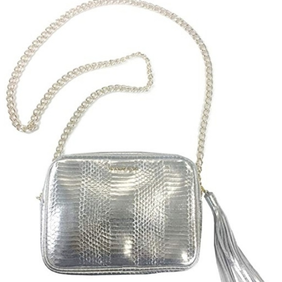 Victoria's Secret - Limited Edition Silver Purse Crossbody Tassel and Chain - Picture 3 of 7